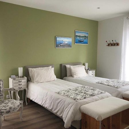 Bed and Breakfast Chez Pascale Et Patrick Mios Exterior foto