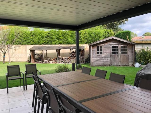 Bed and Breakfast Chez Pascale Et Patrick Mios Exterior foto